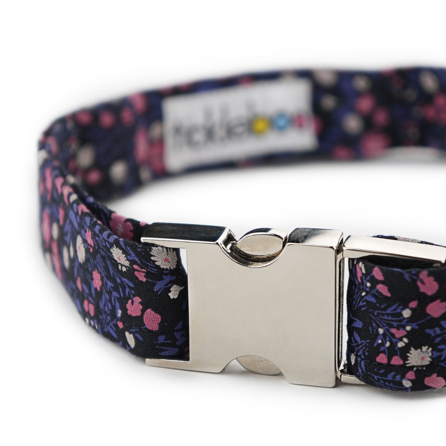 Black Floral Print Collar