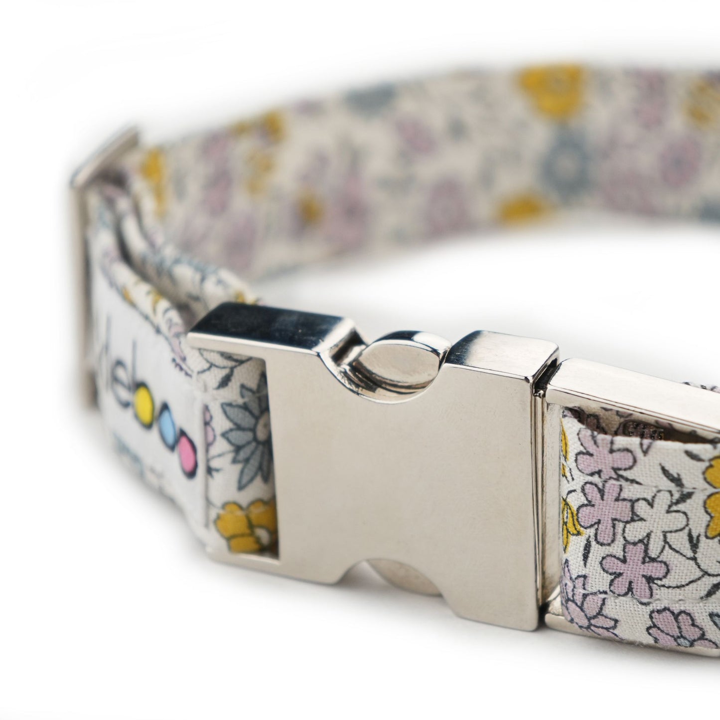 White Floral Print Collar